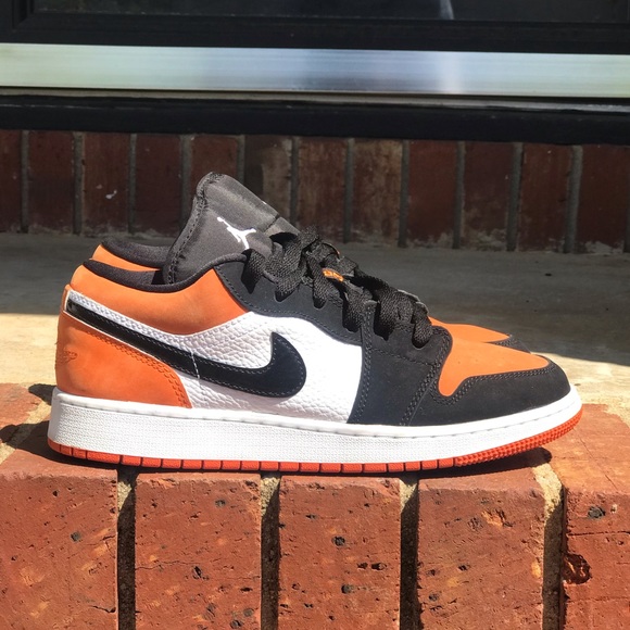 jordan 1 low shattered backboard gs